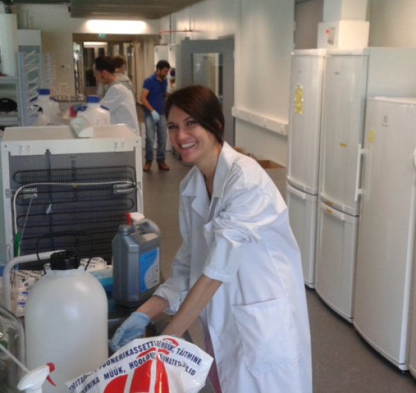 Postdoctoral scientist Lorena Simon Gracia: happy to move into the brand new building